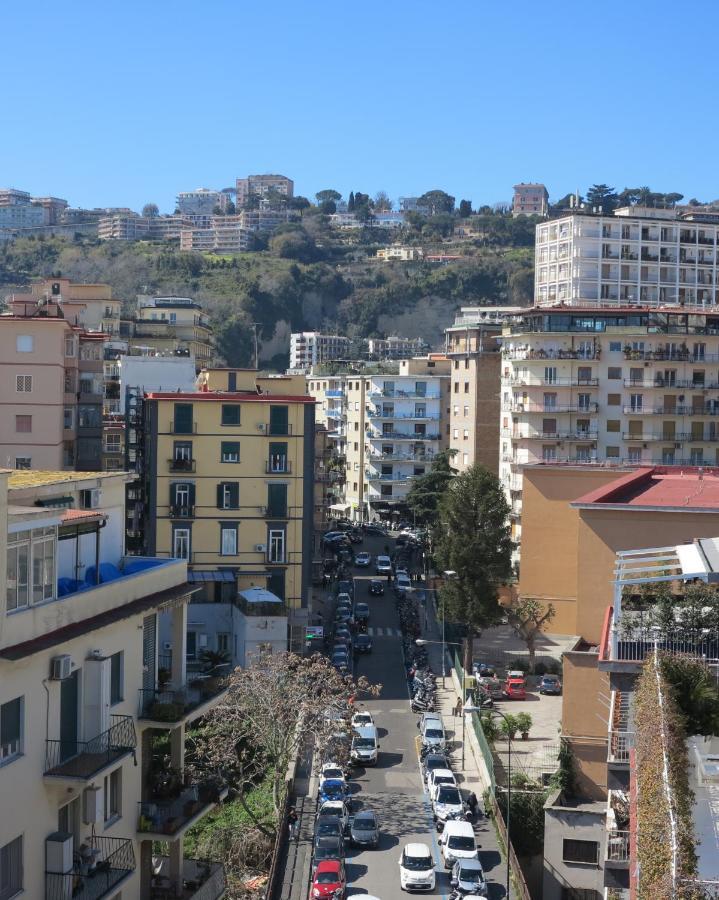 나폴리 Bonbonniere In Chiaia District 아파트 외부 사진